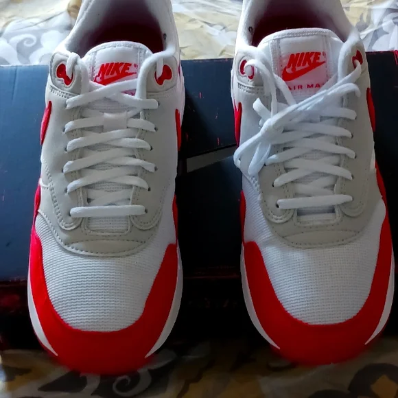 Big bubble - Picture 1 of 5